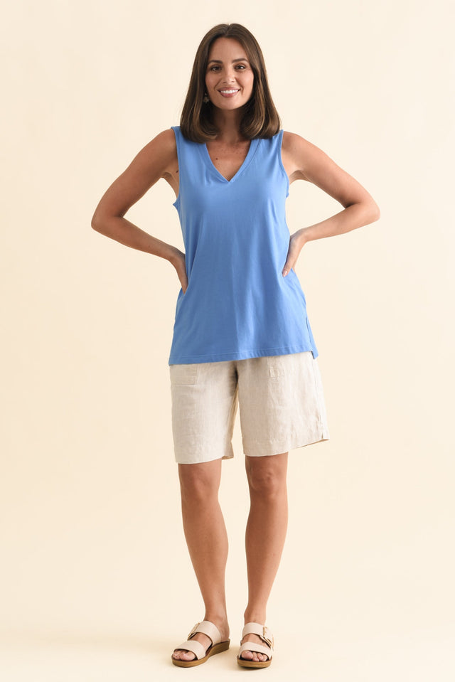 alt text|model:MJ image 8