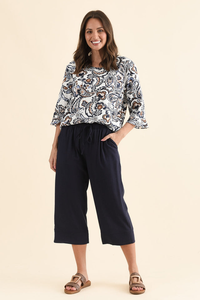 Twain Navy Pocket Pants,Full Body,Brunette model,alt text|model:MJ