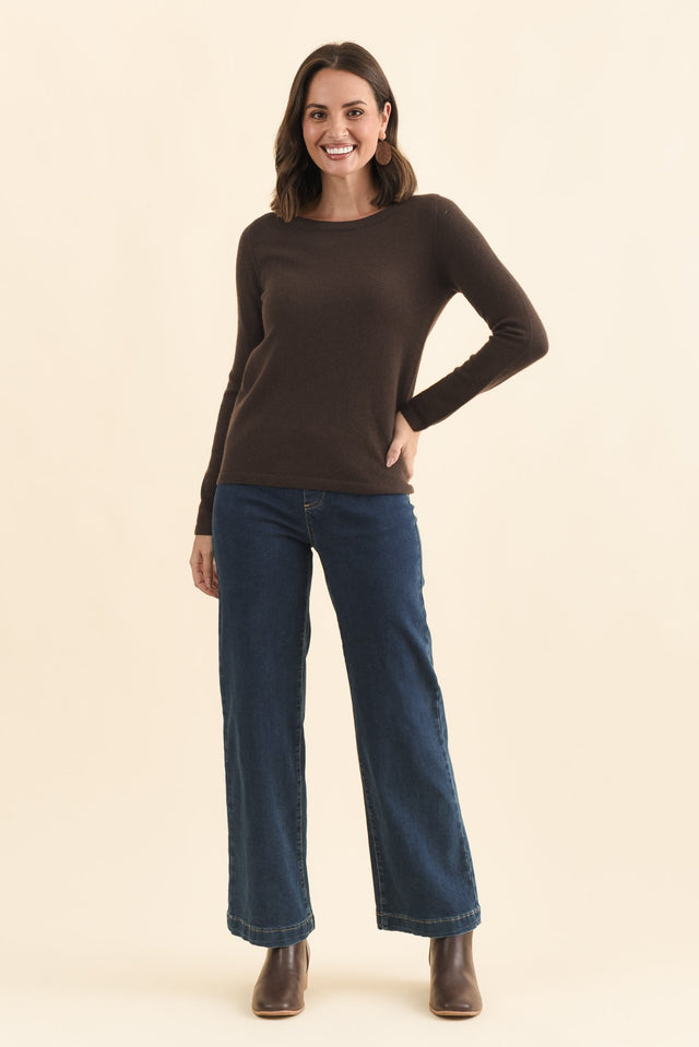 Valery Chocolate Wool Cashmere Jumper,Brunette model,alt text|model:MJ image 7