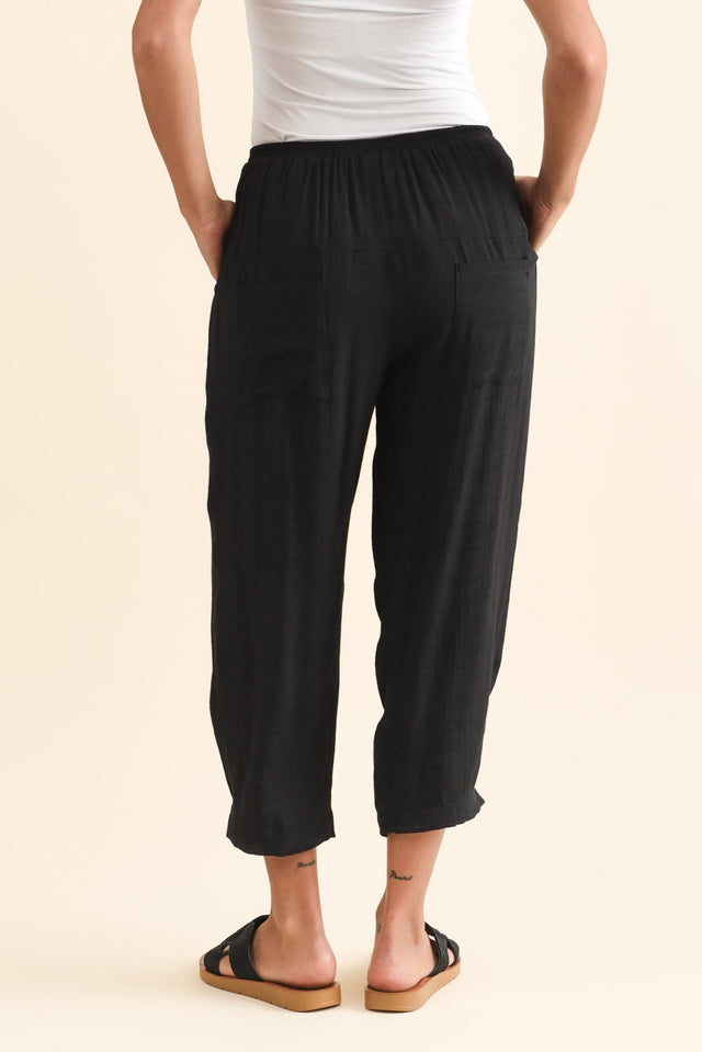 alt text|model:Brontie image 5