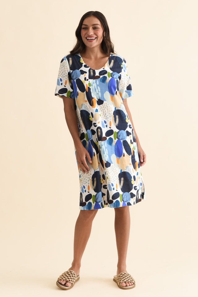 Victoria Blue Geo Linen Blend Dress,Full Body,Brunette model,alt text|model:Brontie