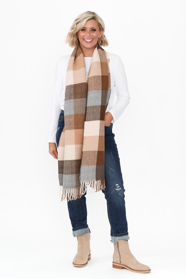 Whit Camel Check Scarf