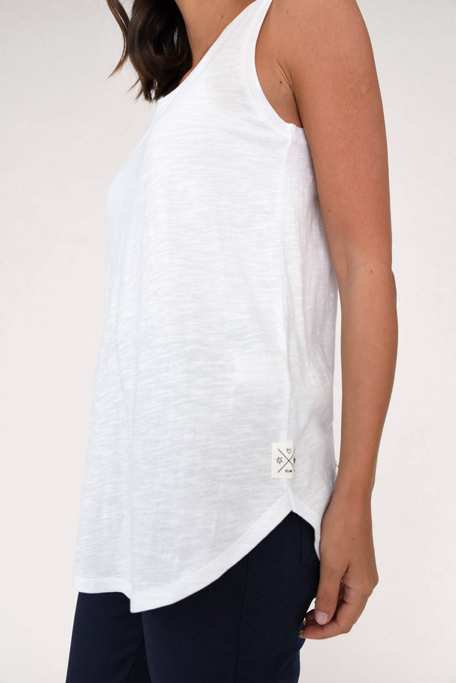 White Cotton Scoop Tank,Brunette model,alt text|model:MJ image 5
