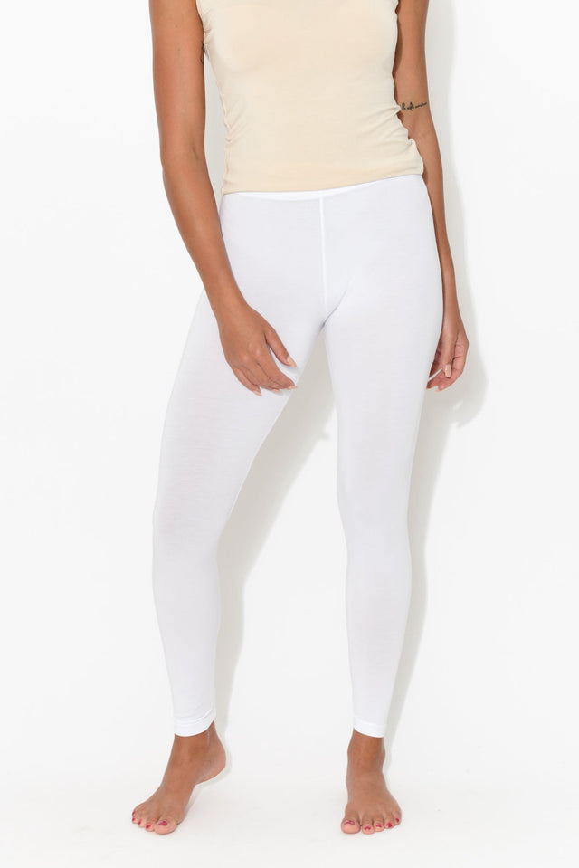 White Micro Modal 7/8 Legging    alt text|model:Brontie