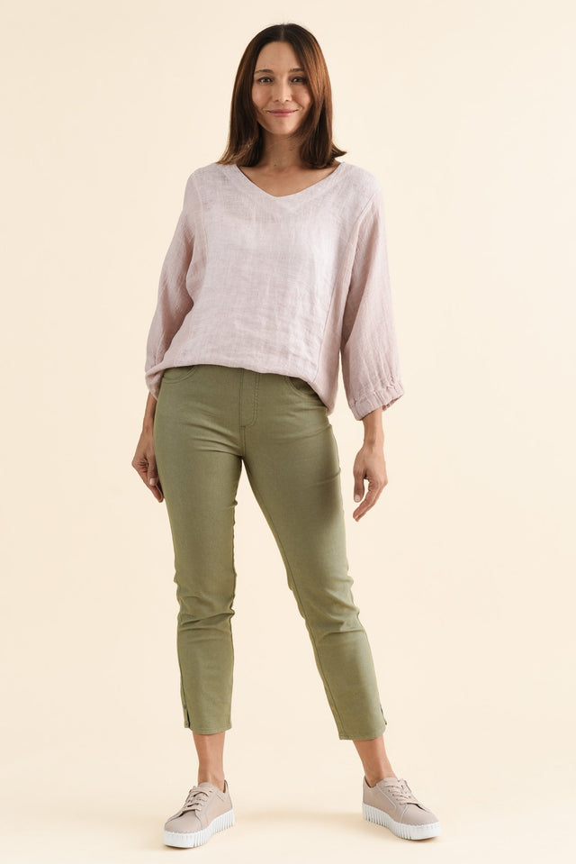 Winslet Khaki 7/8 Pants,brunette model,Full Outfit,alt text|model:Cara image 6