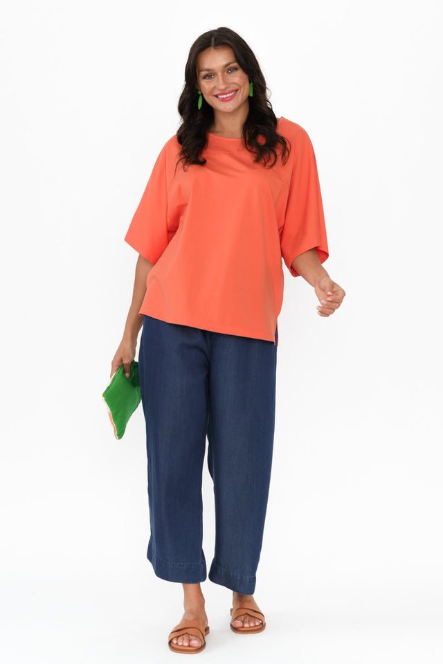 alt text|model:Brontie image 3