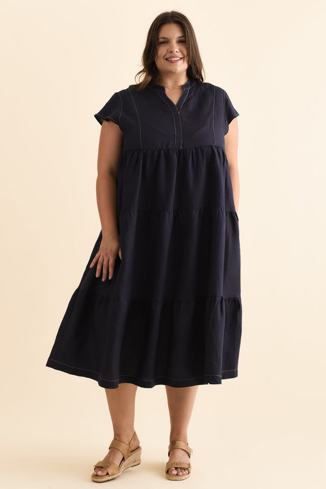 Yvette Navy Contrast Linen Blend Dress,Brunette model,alt text|model:Gabby image 9