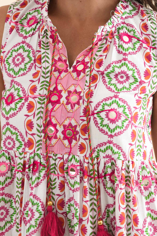 Zackary Pink Mosaic Cotton Sleeveless Dress,Detail,Brunette model,alt text|model:Brontie image 6