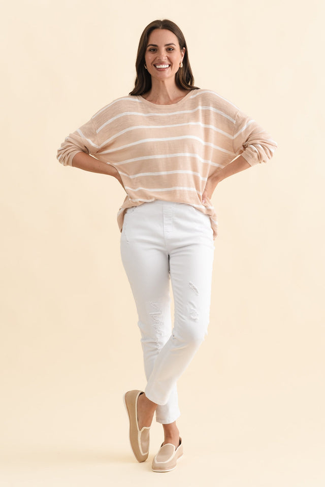 alt text|model:MJ image 4