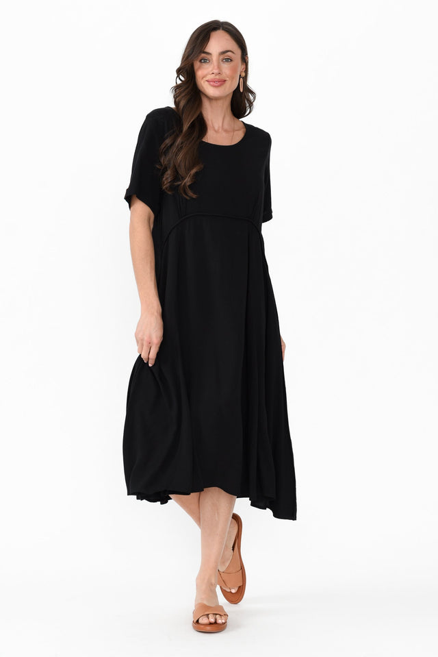 Zaelia Black Crescent Dress