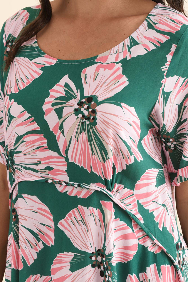 Zaelia Green Floral Crescent Dress,Detail,Brunette model,alt text|model:Brontie image 5