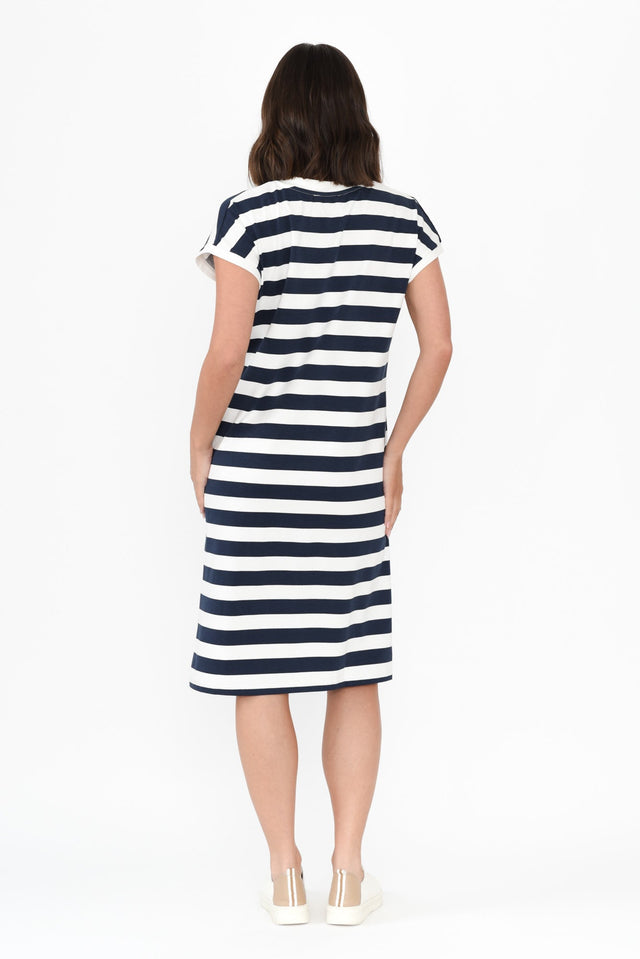 alt text|model:MJ image 6