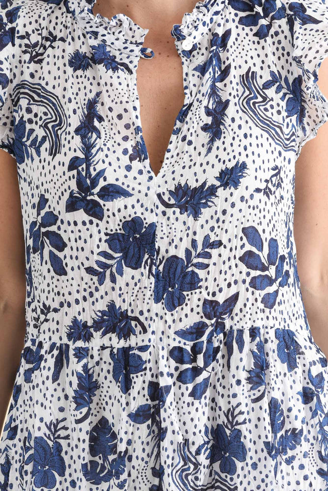 Zeplin Blue Garden Cotton Frill Dress,Detail,Brunette model,alt text|model:MJ image 5