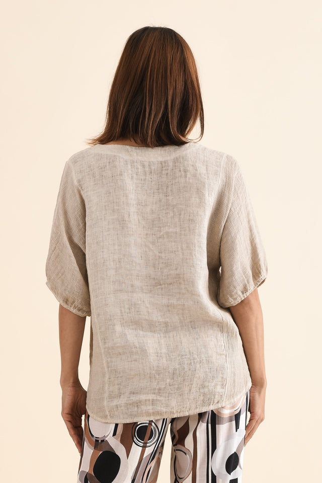 Ziola Beige Linen Cotton Top,Back,Brunette model,alt text|model:Cara image 4
