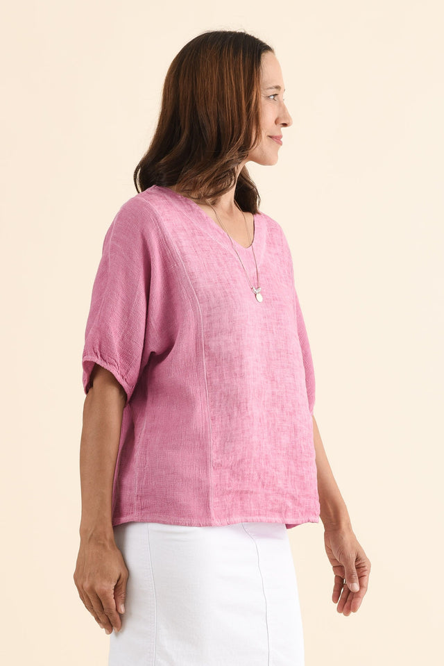 Ziola Candy Pink Linen Cotton Top,Side,Brunette model,alt text|model:Cara image 3