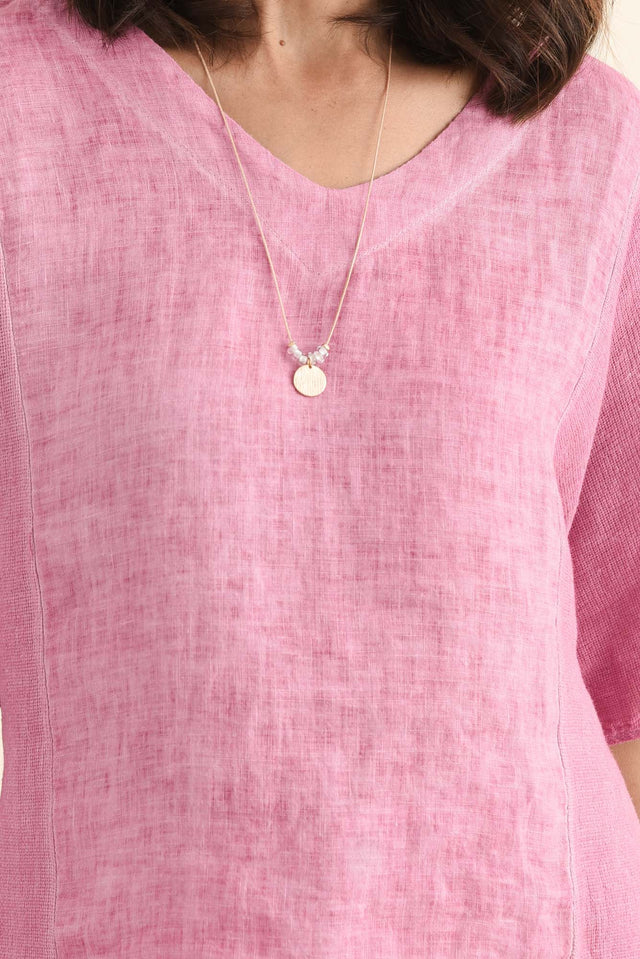 Ziola Candy Pink Linen Cotton Top,Detail,Brunette model,alt text|model:Cara image 5