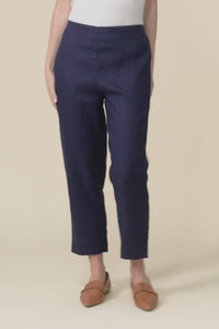 Paolo Navy Linen 7/8 Pants,Video