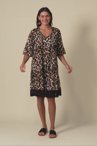 alt text|model:Brontie