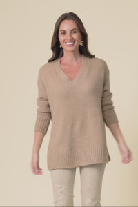 Brilla Natural V Neck Jumper