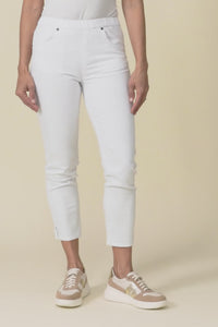 Winslet White 7/8 Pants,Video