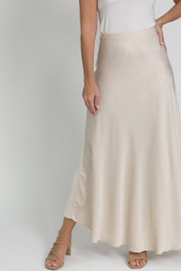 Tilba Champagne Maxi Skirt,Brunette model,alt text|model:Nicole