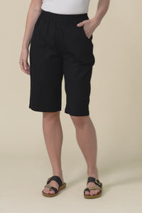 Jora Black Pocket Shorts,Video