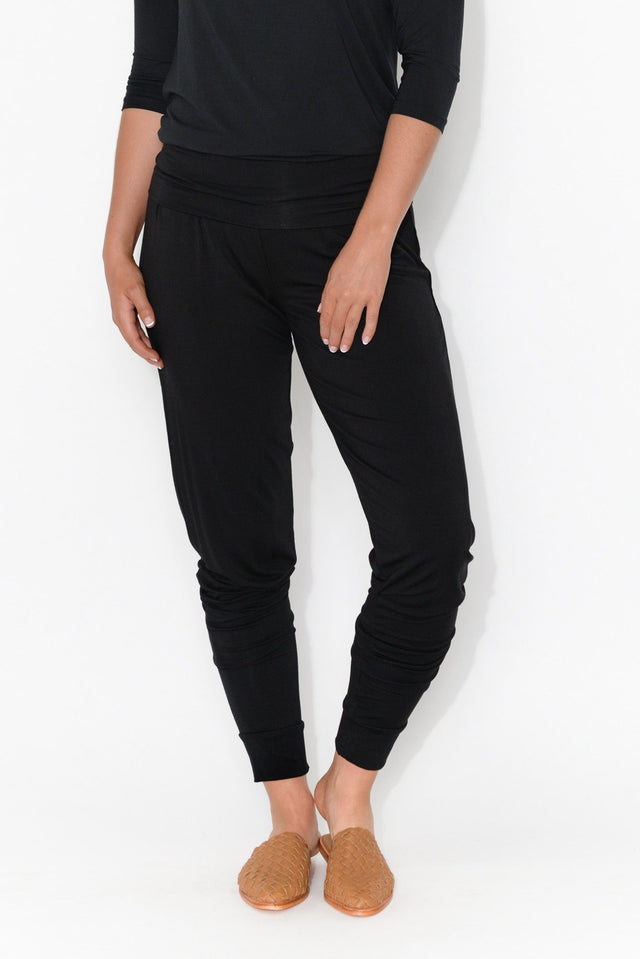 Black Bamboo Soft Slouch Pant   alt text|model:Mine;wearing:XS image 2